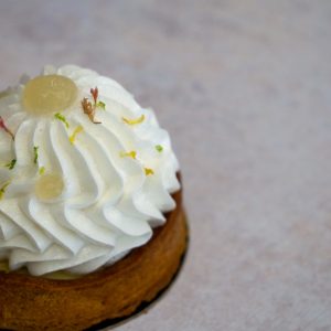 Lauryne - Tartelette au citron et basilic meringuée